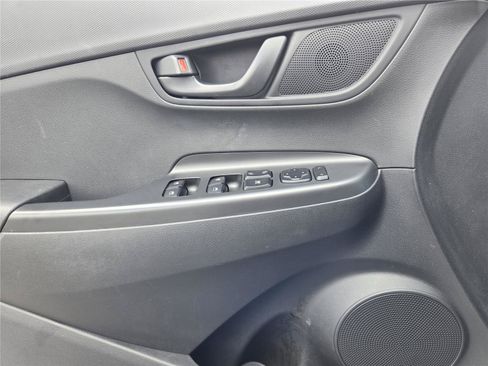 Used 2021 Hyundai Kona SE w/ Cargo Package FWD image 20