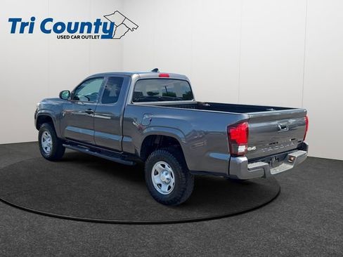 Certified 2021 Toyota Tacoma SR AWD/4WD image 5