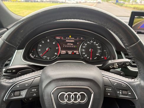 Used 2019 Audi Q7 3.0T Premium AWD/4WD image 26
