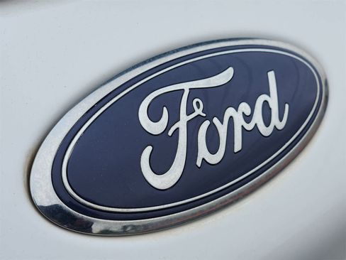 Used 2023 Ford Escape ST-Line image 11