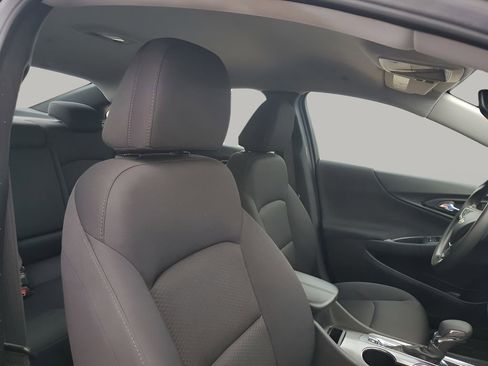 Used 2025 Chevrolet Malibu LT image 15