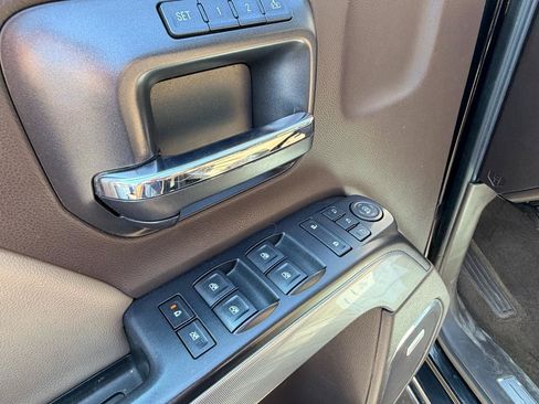 Used 2015 Chevrolet Silverado 2500 LTZ w/ LTZ Plus Package AWD/4WD image 20