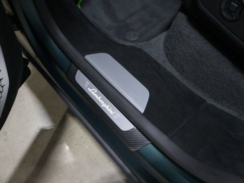 Used 2024 Lamborghini Urus Performante image 60