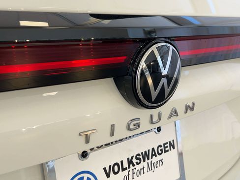 New 2026 Volkswagen Tiguan S FWD image 30