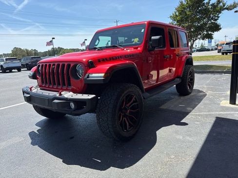 Used 2023 Jeep Wrangler Unlimited Rubicon w/ Dual Top Group AWD/4WD image 4
