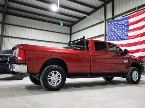 Used 2015 RAM 2500 Tradesman w/ Chrome Appearance Group AWD/4WD image 13