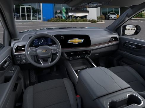New 2026 Chevrolet Suburban LS RWD image 15