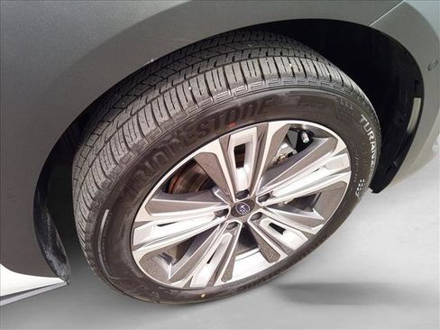 Used 2025 Subaru Solterra Limited w/ Limited Package AWD/4WD image 10