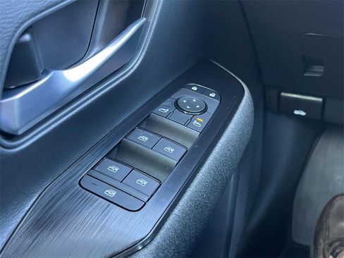 New 2026 Nissan Kicks SV w/ SV Premium Package image 21