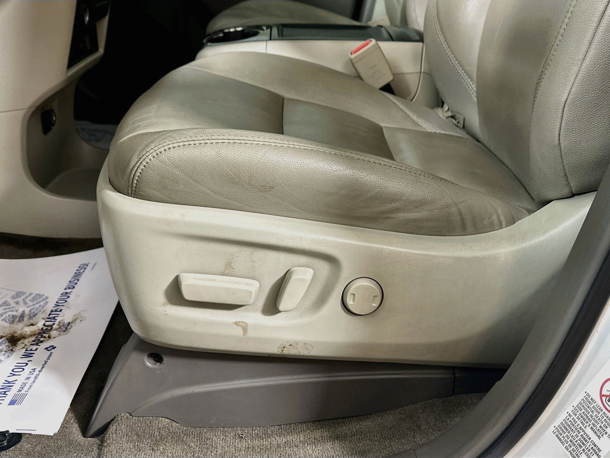 Used 2017 Toyota Sienna XLE Premium FWD image 18