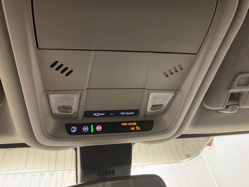 Used 2022 Chevrolet Equinox LT image 27