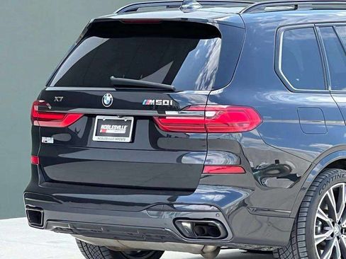 Used 2022 BMW X7 M50i AWD/4WD image 37