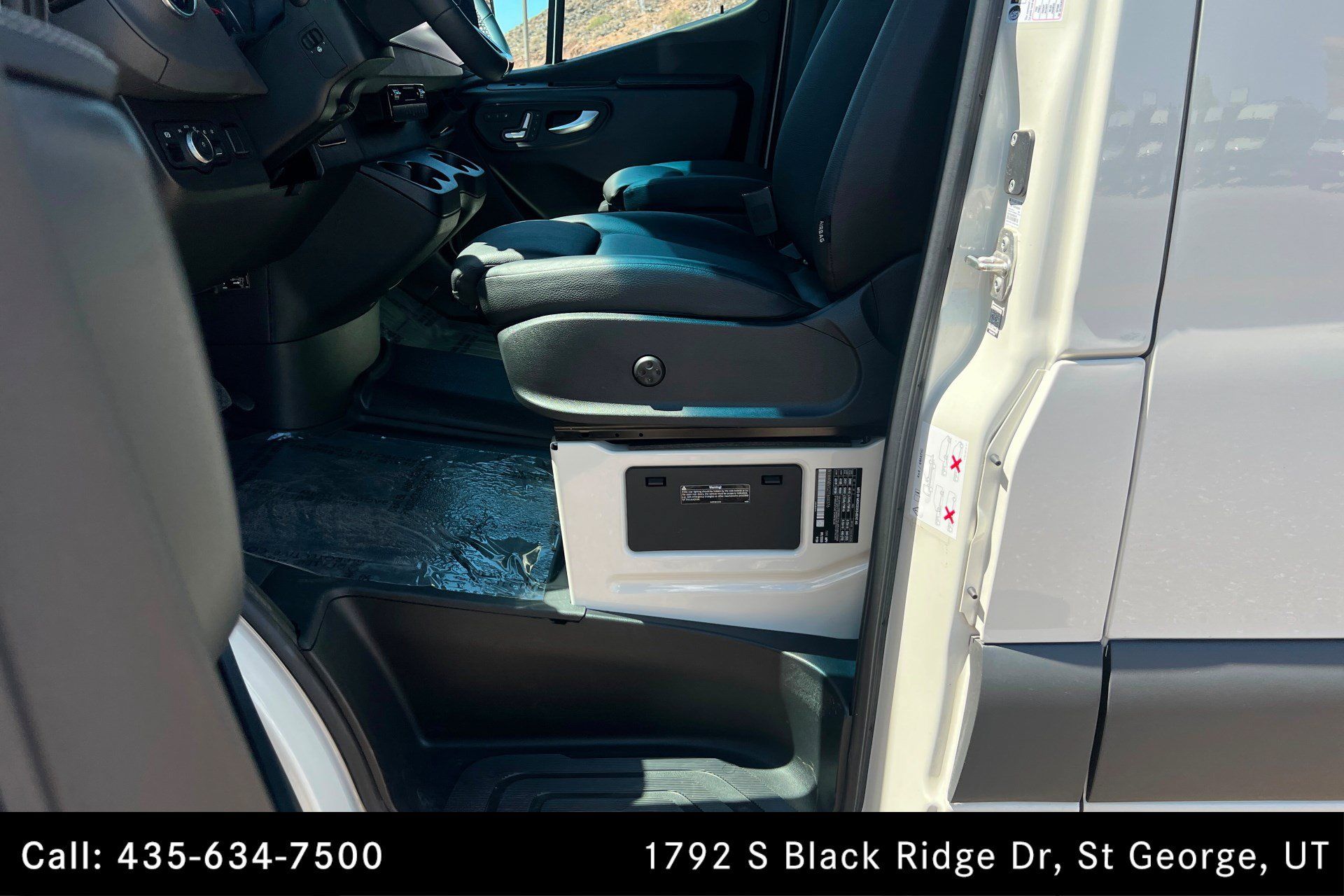 Used 2026 Mercedes-Benz Sprinter 2500 image 17