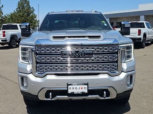 Used 2021 GMC Sierra 2500 Denali w/ Denali Ultimate Package AWD/4WD image 3
