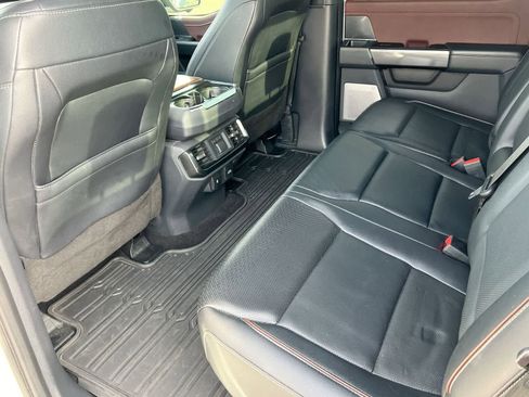 Used 2021 Ford F150 Lariat w/ Equipment Group 502A High image 18