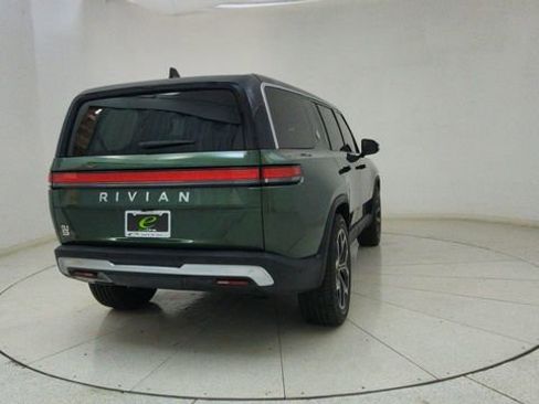 Used 2024 Rivian R1S Adventure image 71