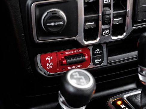 Used 2021 Jeep Wrangler Unlimited Rubicon image 36