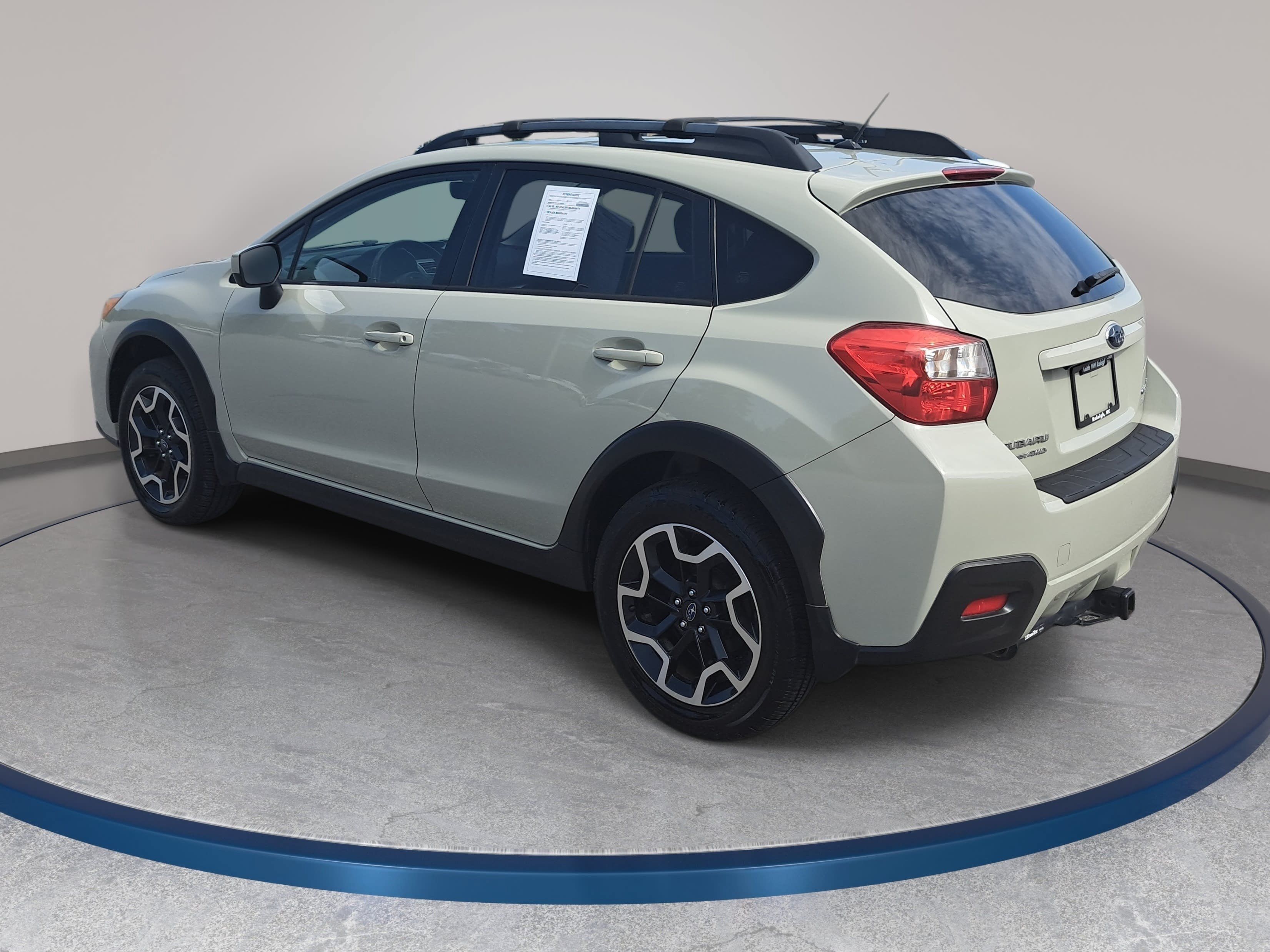 Used 2017 Subaru Crosstrek 2.0i Premium w/ Moonroof Package AWD/4WD image 7