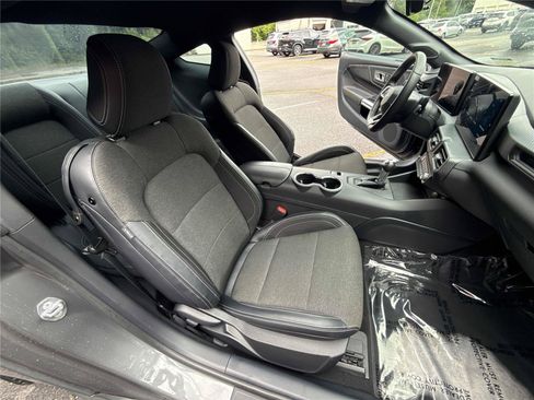 Used 2024 Ford Mustang Coupe RWD image 15