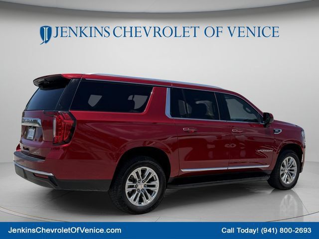 Used 2024 GMC Yukon XL SLT AWD/4WD image 3