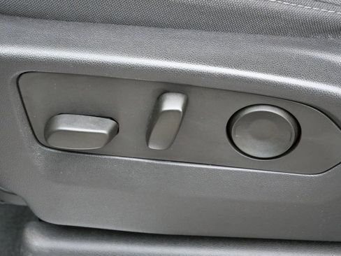 Used 2022 GMC Sierra 1500 Elevation w/ LPO, Elevation Black Package image 18