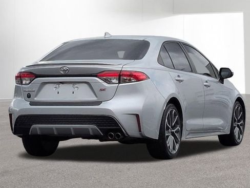 Used 2020 Toyota Corolla SE FWD image 5