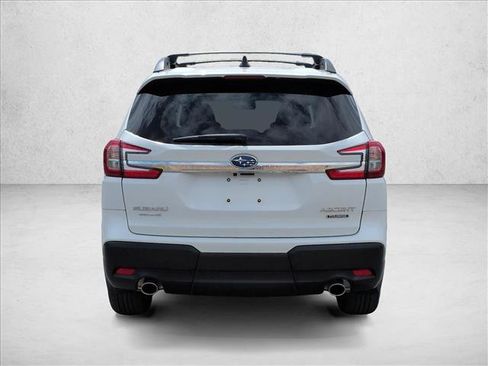 Used 2024 Subaru Ascent Touring AWD/4WD image 7