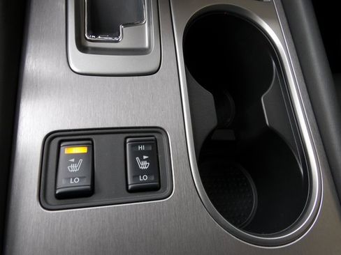 Certified 2024 Nissan Murano SV image 28