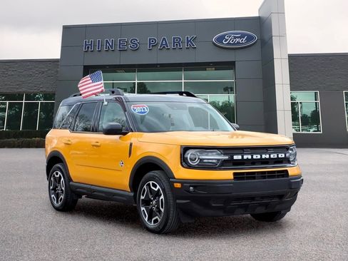 Used 2023 Ford Bronco Sport Outer Banks AWD/4WD image 1