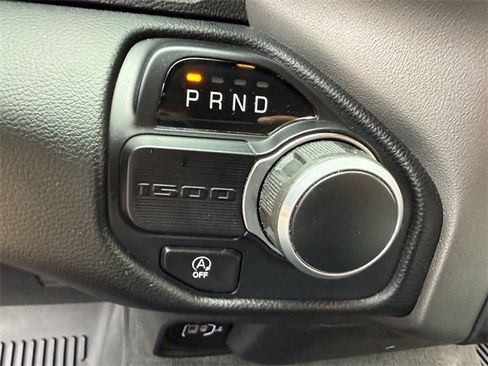 Used 2021 RAM 1500 Big Horn image 32
