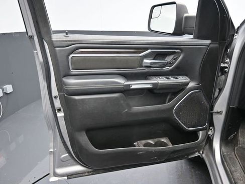 Used 2025 RAM 1500 Laramie image 13