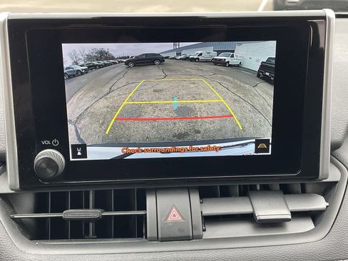 Used 2023 Toyota RAV4 LE image 23