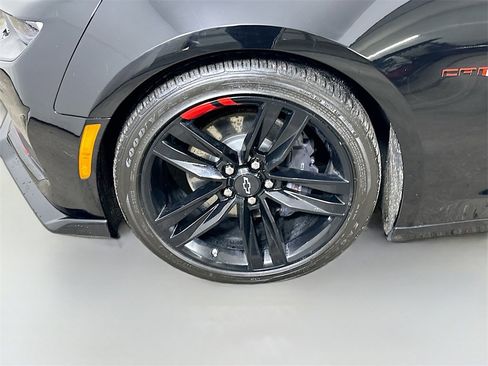 Used 2023 Chevrolet Camaro LT w/ Redline Edition image 8