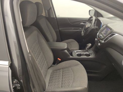 Used 2022 Chevrolet Equinox LT image 21
