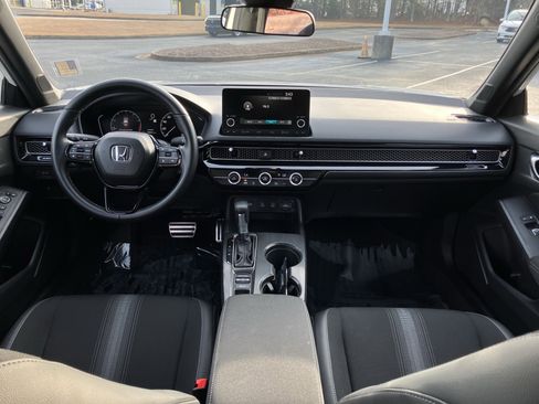 Used 2025 Honda Civic Sport image 30