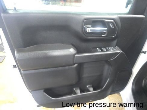 Used 2024 Chevrolet Silverado 1500 W/T w/ Z71 Off-Road Package image 26