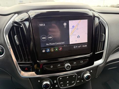 Used 2023 Chevrolet Traverse Premier w/ Redline Edition image 7