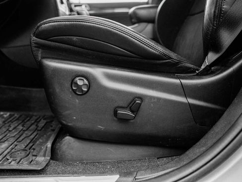 Used 2018 Jeep Grand Cherokee Trailhawk image 18