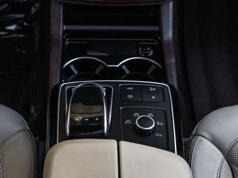 Used 2019 Mercedes-Benz GLS 450 4MATIC w/ Grand Edition Package image 19