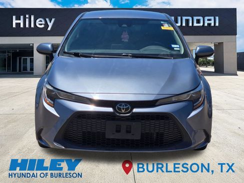 Used 2021 Toyota Corolla LE FWD image 6