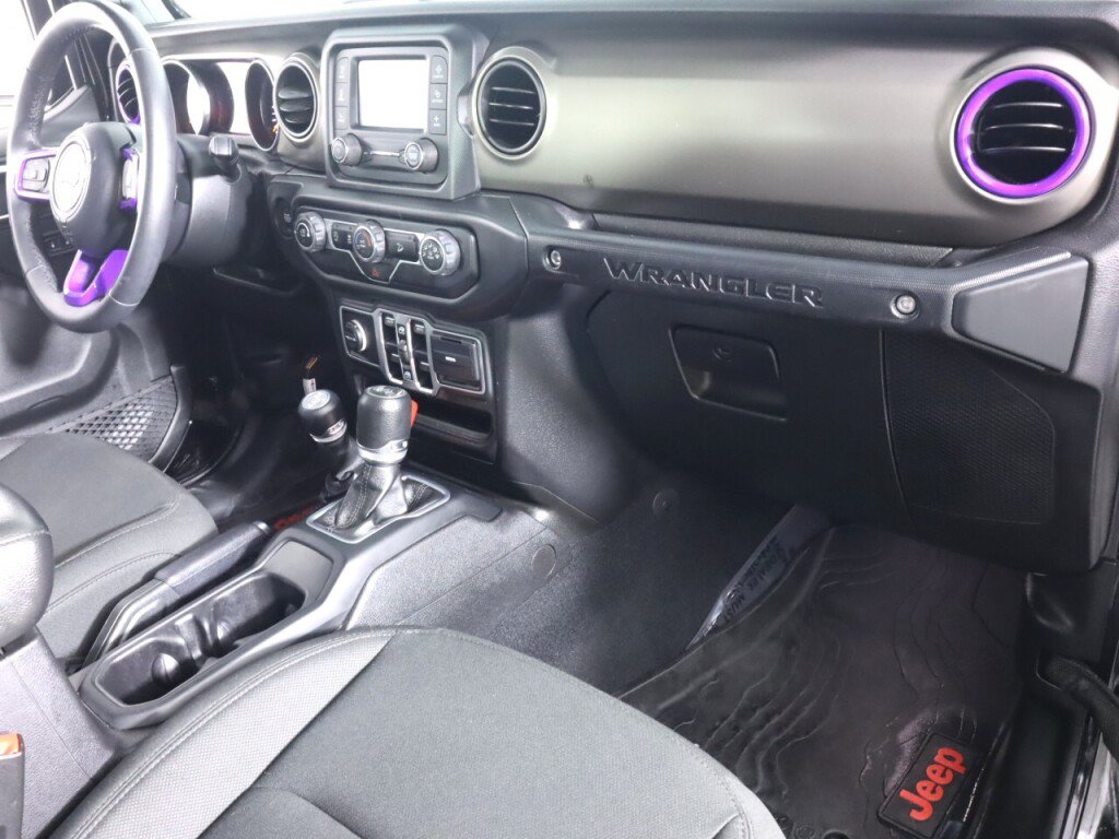 Used 2018 Jeep Wrangler Unlimited Sport S AWD/4WD image 38
