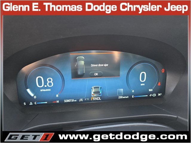 Used 2025 Ford Escape Platinum AWD/4WD image 15