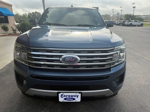 Used 2020 Ford Expedition XLT w/ Equipment Group 202A RWD image 3