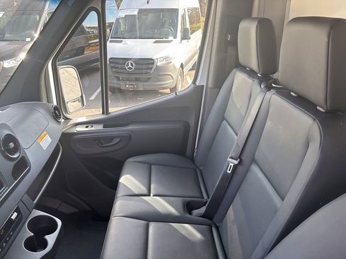 New 2026 Mercedes-Benz Sprinter 2500 image 43