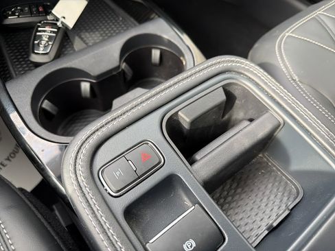 Used 2025 Ford Mustang Mach-E Select w/ Comfort Package Lite image 42