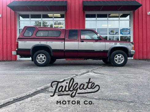 Used 1994 Dodge Dakota Sport image 1