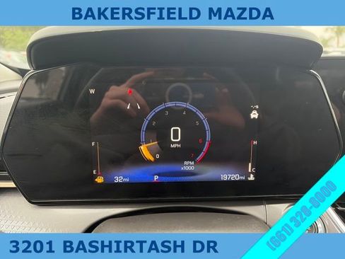 Used 2025 Chevrolet Trax ACTIV w/ Sunroof Package image 21