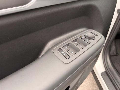 New 2026 Hyundai Santa Fe SEL image 9