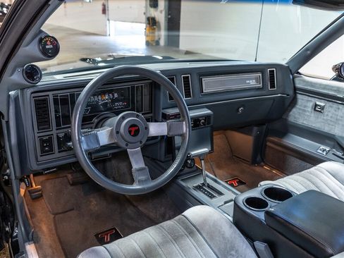 Used 1987 Buick Regal Coupe RWD image 20