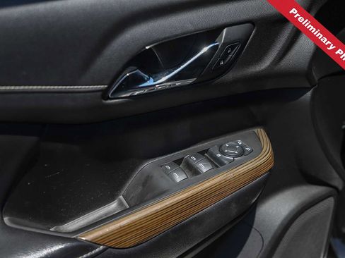 Used 2019 GMC Acadia SLE FWD image 15